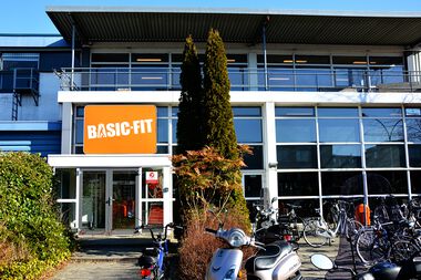 Basic-Fit Groningen Antillenstraat 24/7