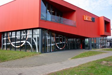 Basic-Fit Houten Kruisboog 24/7