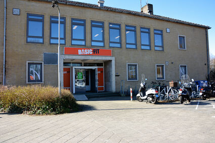 Basic-Fit Hoogeveen Pesserstraat 24/7