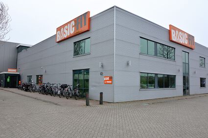 Basic-Fit Nieuw-Vennep Lucas Bolsstraat 24/7