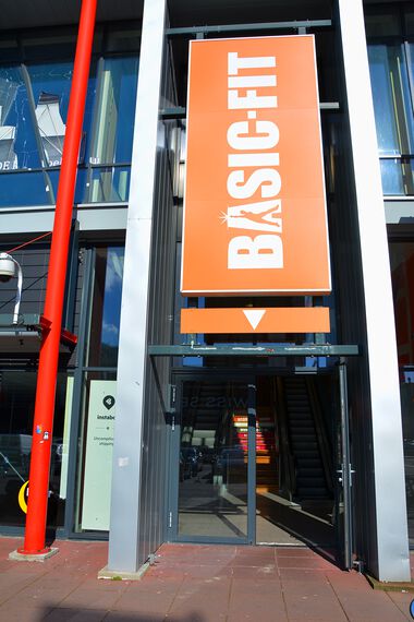 Basic-Fit Leeuwarden De Centrale Basic-Fit Leeuwarden De Centrale