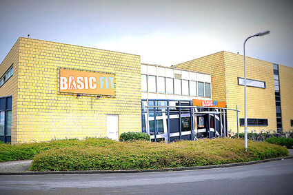 Basic-Fit Enschede J J van Deinselaan 24/7